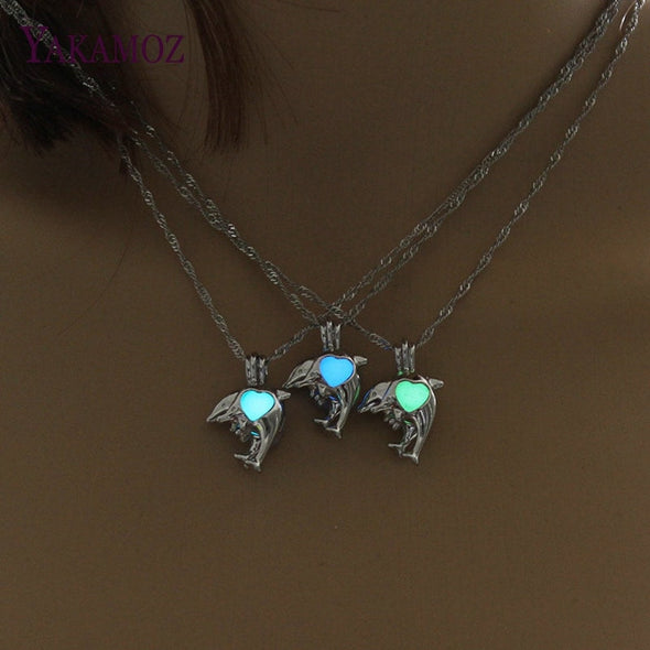 Glow In The Dark Twin Dolphins Pendant Necklace - 3 Colors - Jewelry Dolphins Necklaces