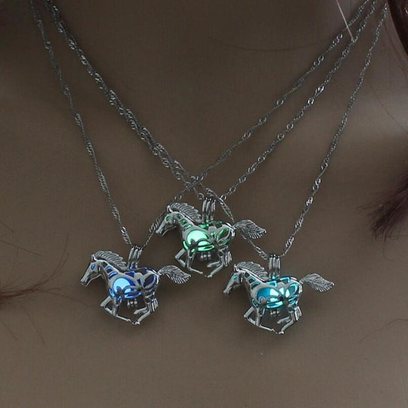 Glow In The Dark Horse Pendant Necklace - 3 Colors - Jewelry Horses Necklaces