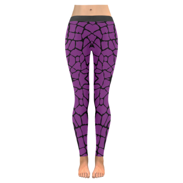 Womens Premium Leggings - Custom Giraffe Pattern W/ Black Background - Purple Giraffe / Xxs - Clothing Giraffes Leggings Yoga Gear